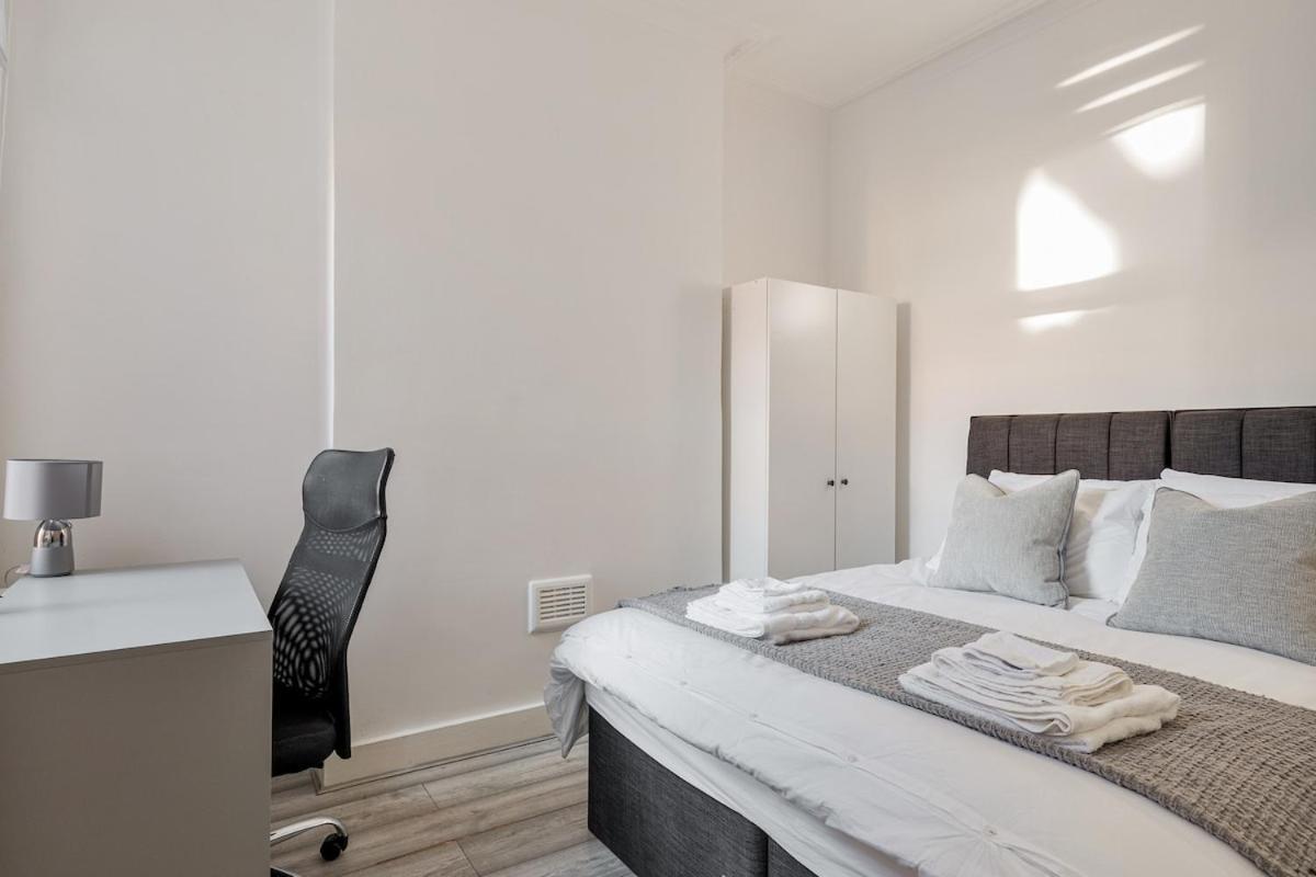 Appartement Modern 4 Bedroom House In Woodgreen *