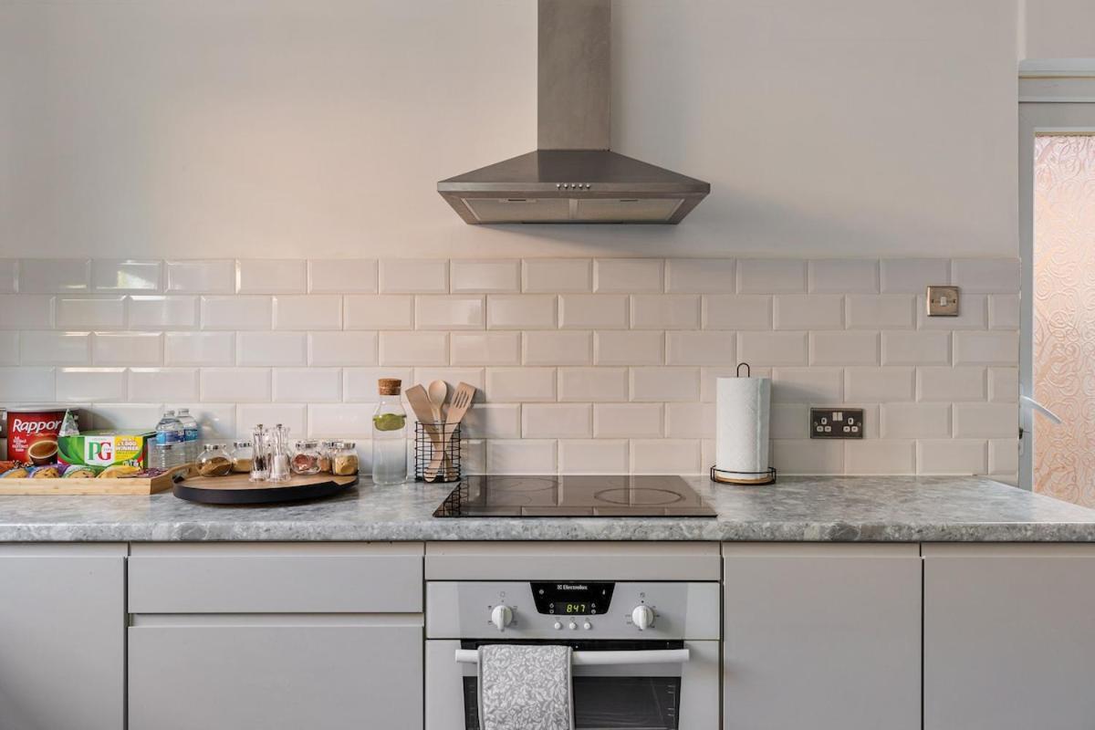 Appartement Modern 4 Bedroom House In Woodgreen